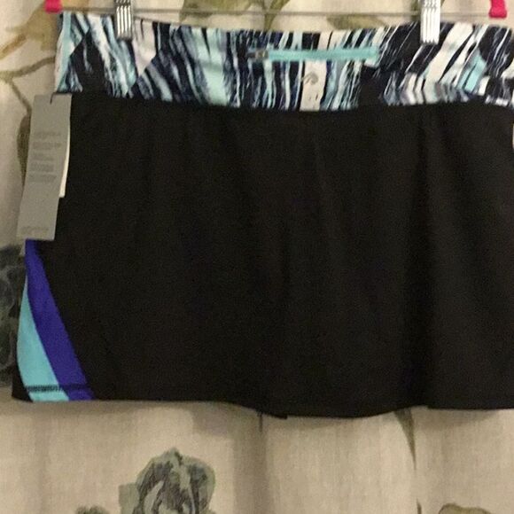 ♥️Women’s  skort - Picture 2 of 5